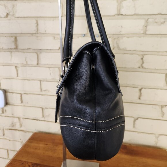 Like New Vintage Coach Hampton Soho Black Leather Tote Bag Purse - Picture 5 of 13